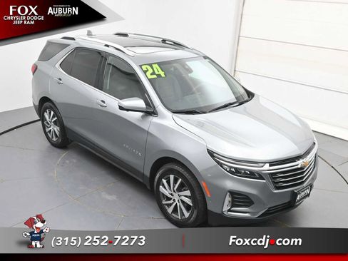 Used 2024 Chevrolet Equinox Premier AWD/4WD image 27
