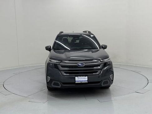New 2025 Subaru Forester Limited image 8