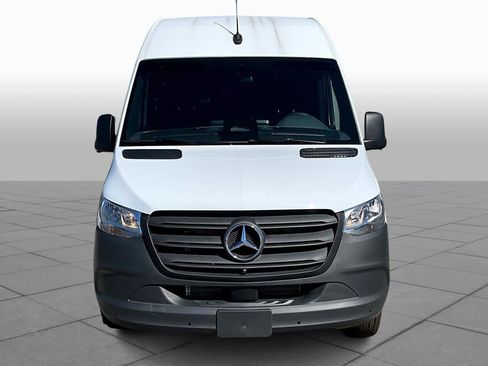 New 2026 Mercedes-Benz Sprinter 2500 image 3