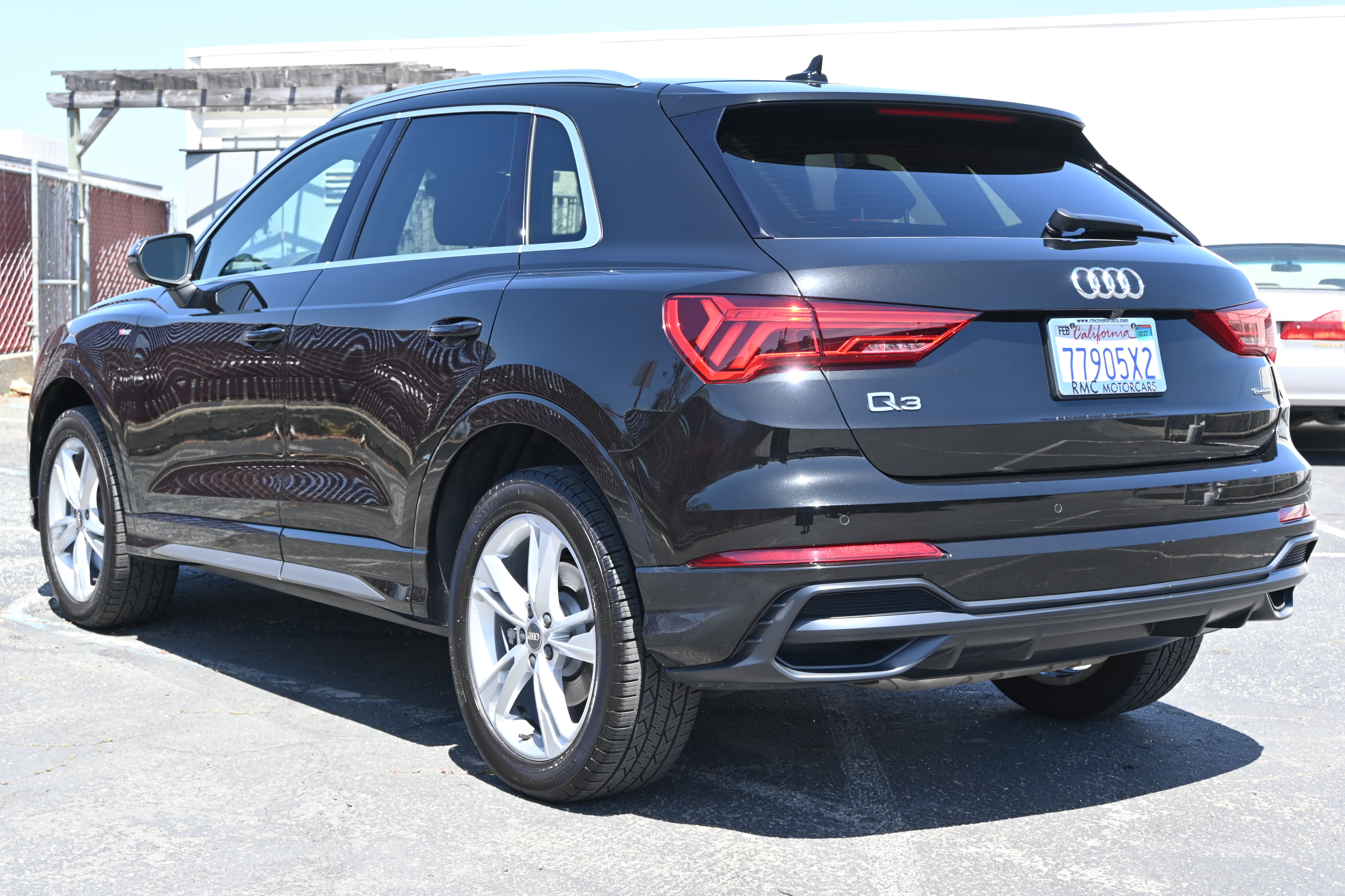 Used 2020 Audi Q3 2.0T Premium Plus w/ Premium Plus Package AWD/4WD image 3