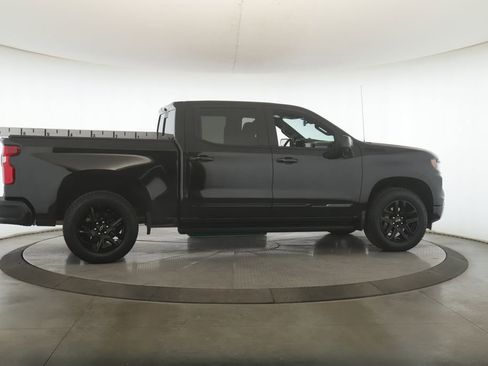 Used 2026 Chevrolet Silverado 1500 High Country w/ Midnight Edition AWD/4WD image 6