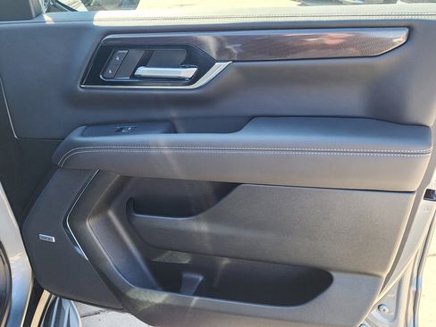 New 2026 GMC Yukon XL Elevation image 40