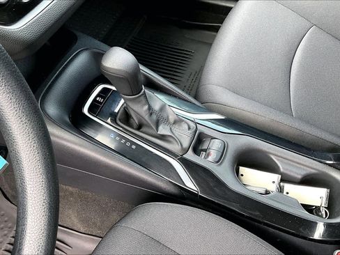 Certified 2022 Toyota Corolla LE image 15