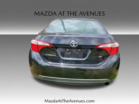 Used 2016 Toyota Corolla LE FWD image 9