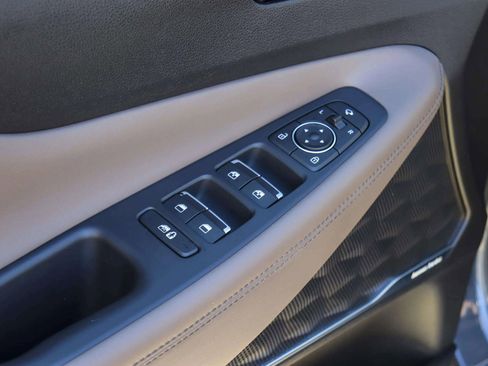 Used 2021 Hyundai Santa Fe Limited image 16