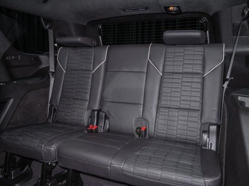Used 2026 Cadillac Escalade V w/ LPO, Onyx Lite Package AWD/4WD image 13