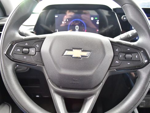 Used 2025 Chevrolet TrailBlazer LT FWD image 22