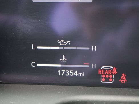 Used 2025 Lexus GX 550 w/ Cold Area Package AWD/4WD image 29