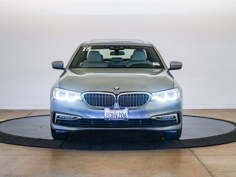Used 2018 BMW 540i RWD image 7