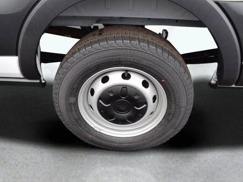 New 2026 Ford Transit 250 148 Medium Roof RWD image 6