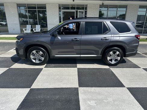 Used 2026 Honda Pilot EX-L image 1