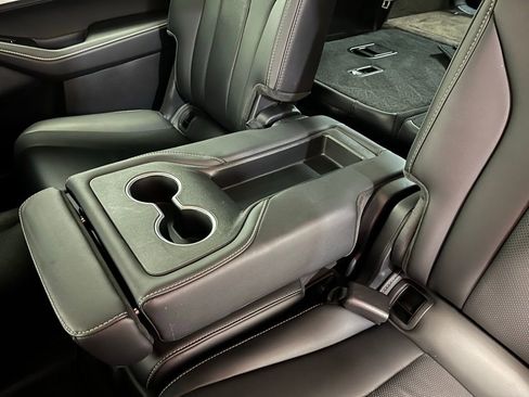 Used 2024 Acura MDX SH-AWD w/ Technology Package image 15