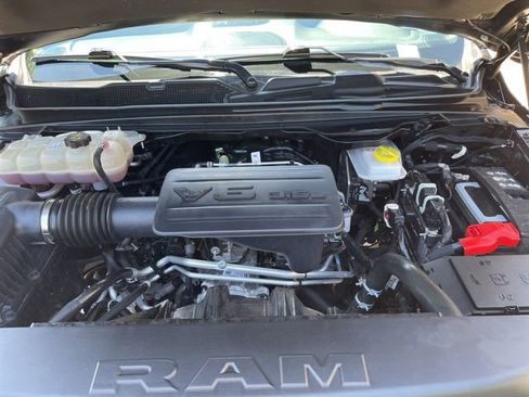 Used 2025 RAM 1500 Big Horn AWD/4WD image 33