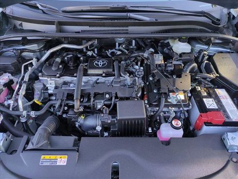 Certified 2025 Toyota Corolla SE w/ Convenience Package image 21