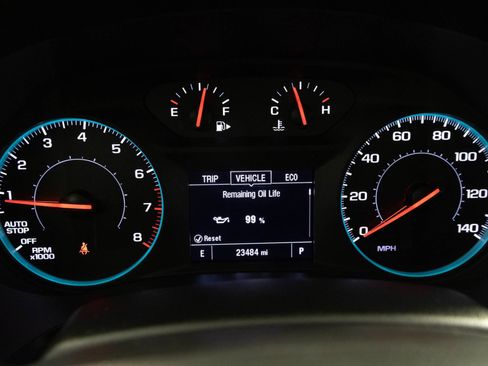 Used 2025 Chevrolet Malibu RS FWD image 26