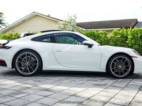 Used 2020 Porsche 911 Carrera RWD image 9