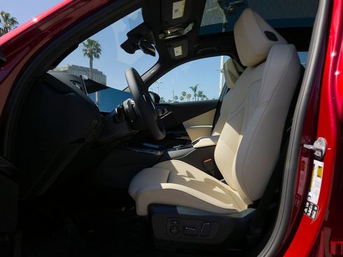 New 2026 BMW X3 xDrive30 w/ Premium Package image 7