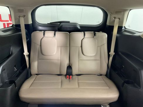 Used 2020 Ford Explorer Limited image 17