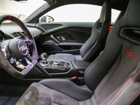 Used 2023 Audi R8 V10 GT RWD image 51