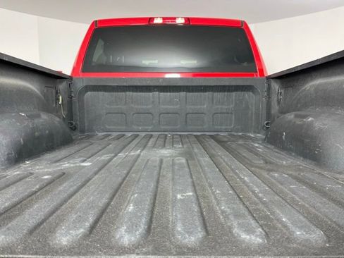 Used 2024 RAM 2500 Big Horn w/ Sport Appearance Package image 8