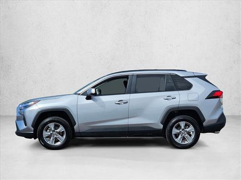 Used 2024 Toyota RAV4 XLE FWD image 9