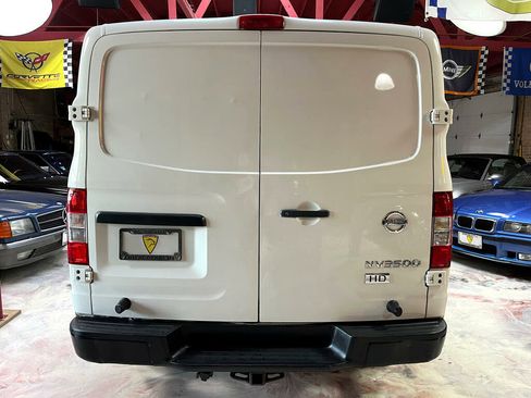 Used 2012 Nissan NV 3500 S RWD image 6