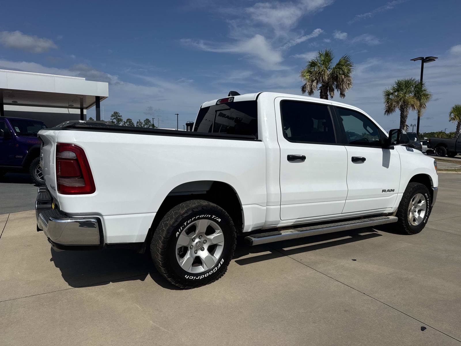 Used 2024 RAM 1500 Big Horn AWD/4WD image 7