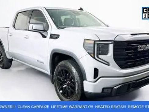 Used 2022 GMC Sierra 1500 Elevation w/ LPO, Elevation Black Package AWD/4WD image 1