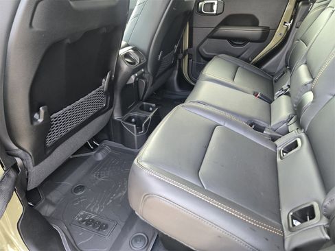 New 2026 Jeep Gladiator Sport image 28