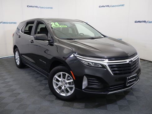 Used 2024 Chevrolet Equinox LT w/ LPO, Floor Liner Package FWD image 35