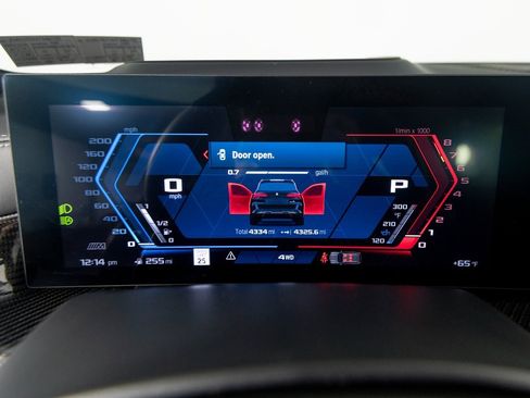 Used 2026 BMW X5 M Competition w/ Executive Package image 24