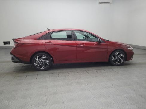 Used 2025 Hyundai Elantra Sport FWD image 10