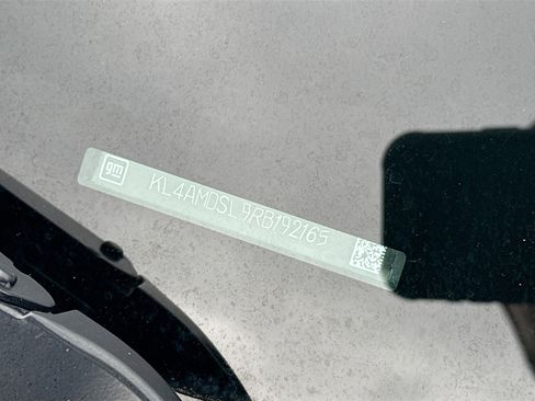 Used 2024 Buick Encore GX Sport Touring w/ Comfort Package image 37