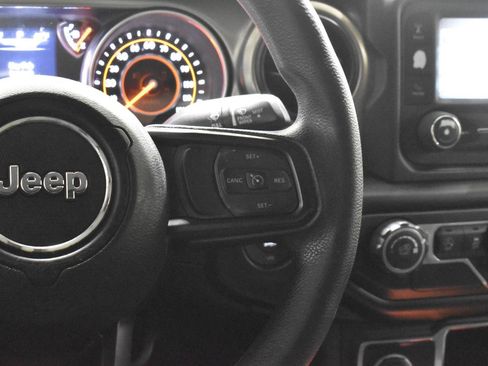 Used 2019 Jeep Wrangler Unlimited Sport AWD/4WD image 10
