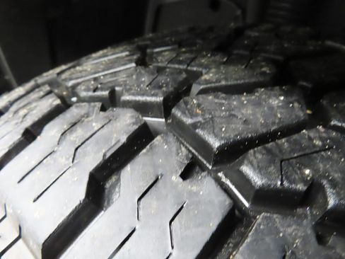 Used 2022 RAM 2500 Limited w/ Night Edition AWD/4WD image 10