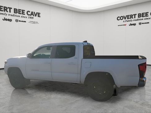 Used 2021 Toyota Tacoma SR5 image 6