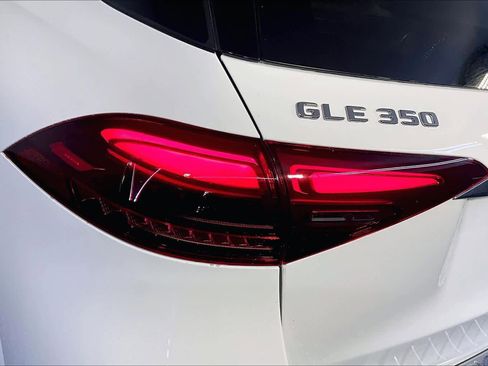 New 2026 Mercedes-Benz GLE 350 4MATIC image 5
