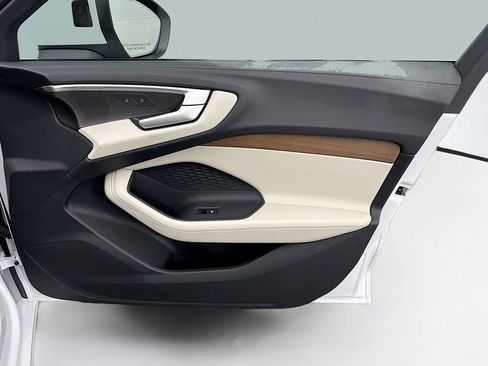 Used 2025 Audi A5 2.0T Premium Plus w/ Premium Plus image 25