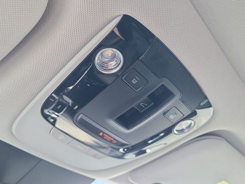 Used 2021 Kia Sorento SX AWD/4WD image 26