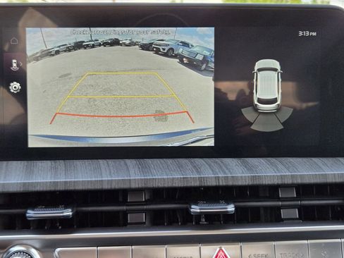 Used 2025 Kia Telluride EX image 16