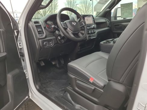 New 2025 RAM 5500 Tradesman image 10