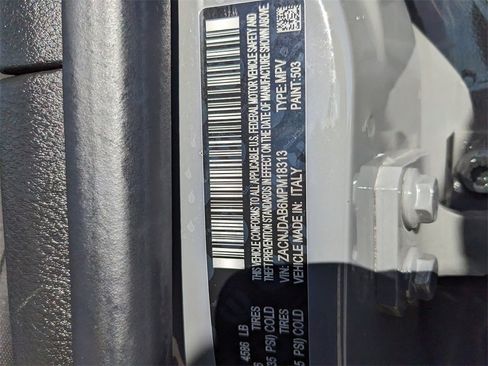 Used 2021 Jeep Renegade Sport image 39