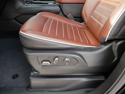 Certified 2023 GMC Yukon Denali Ultimate image 20