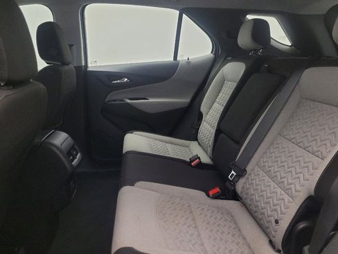 Used 2024 Chevrolet Equinox LS image 18