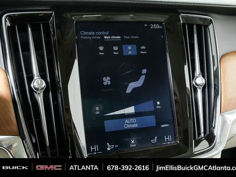 Used 2019 Volvo V90 T5 Inscription w/ Protection Package Premier image 18