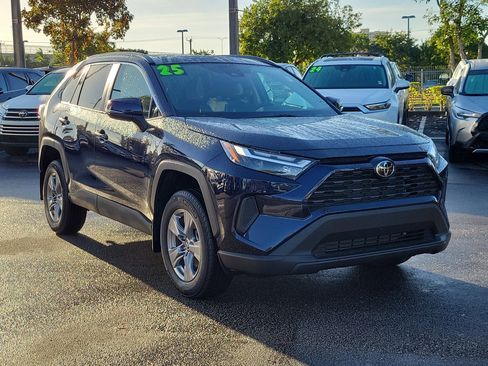 Used 2025 Toyota RAV4 XLE image 3