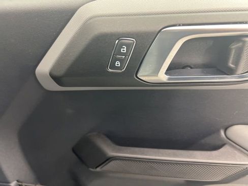 Used 2021 Ford Bronco Big Bend image 24