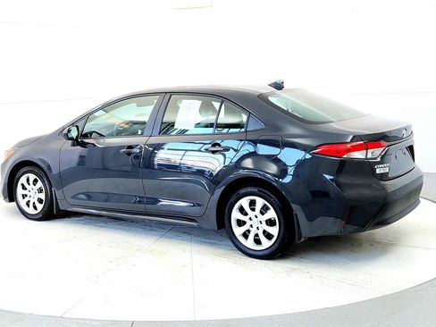 Certified 2023 Toyota Corolla LE image 4