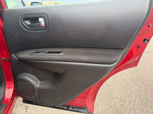 Used 2013 Nissan Rogue S AWD/4WD image 20
