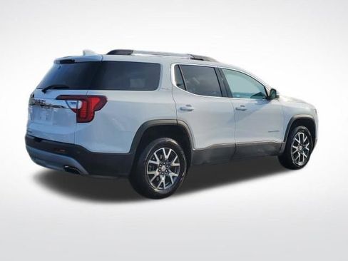 Used 2023 GMC Acadia SLT image 4